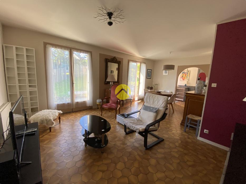 CHARMANT PAVILLON 15 MIN DE NEVERS