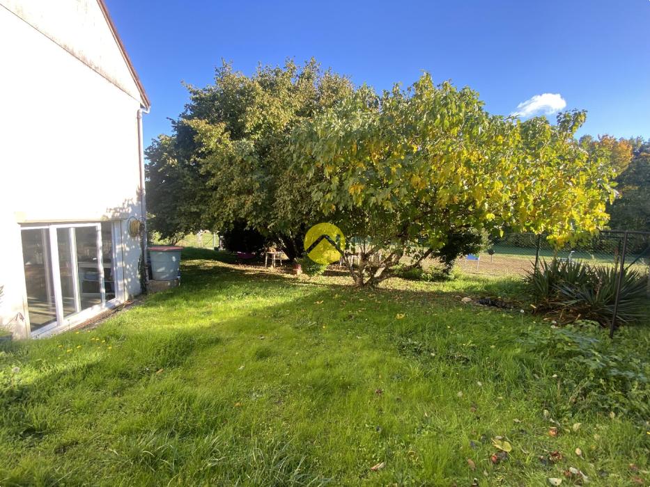 CHARMANT PAVILLON 15 MIN DE NEVERS