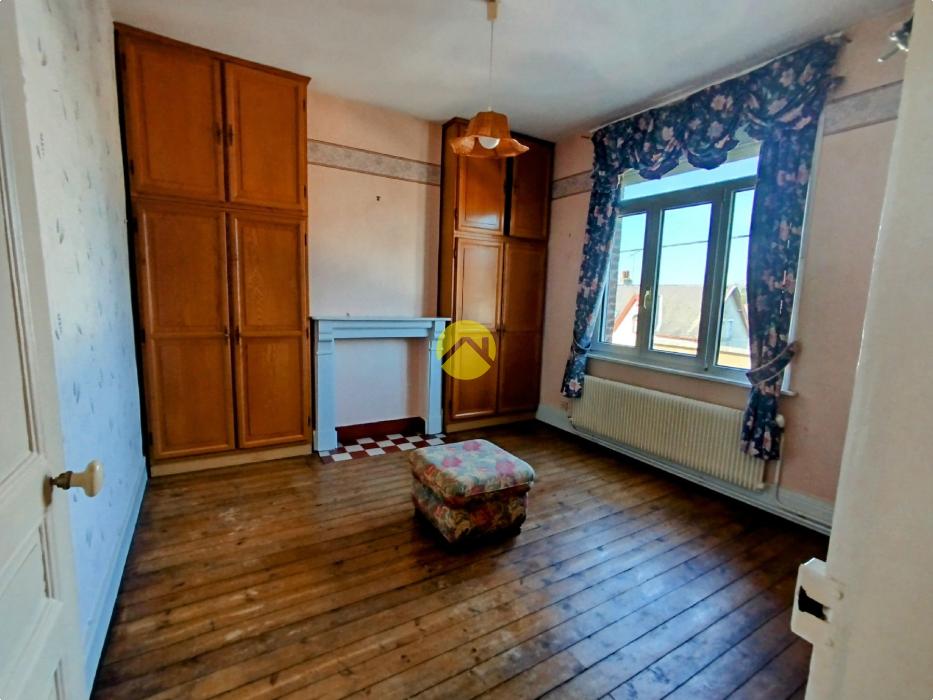  Grande maison bourgeoise au charme intemporel