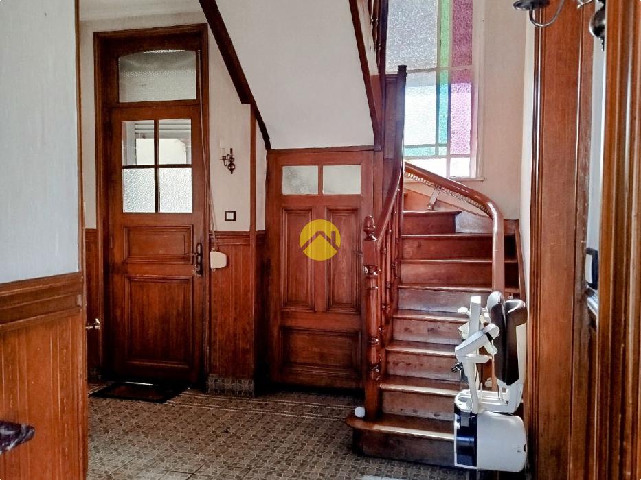  Grande maison bourgeoise au charme intemporel