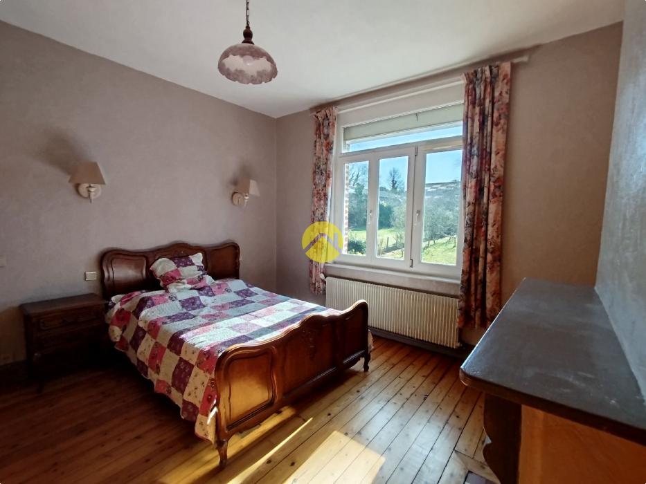 Grande maison bourgeoise au charme intemporel