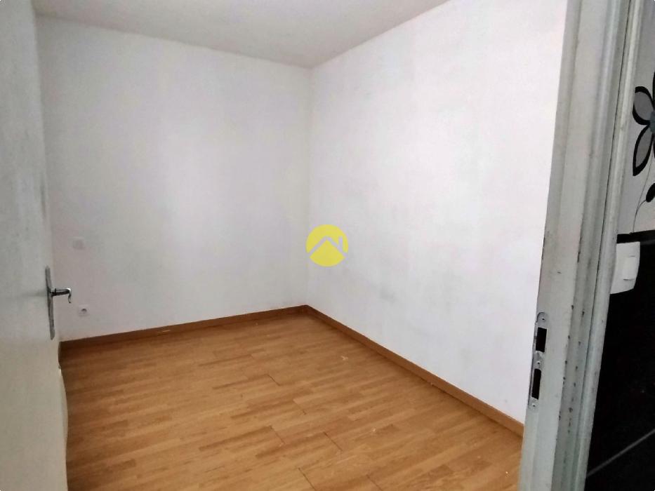 Charmante maison de plain-pied à rénover, située en campagne