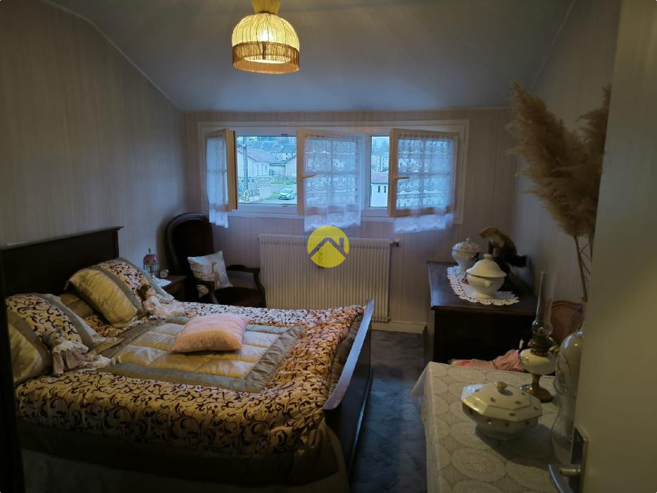 Maison d'habitation sur sous-sol