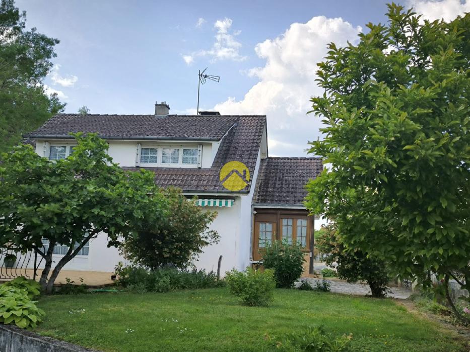Maison d'habitation sur sous-sol