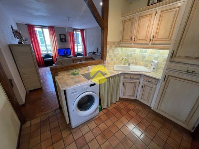 APPARTEMENT HYPER CENTRE