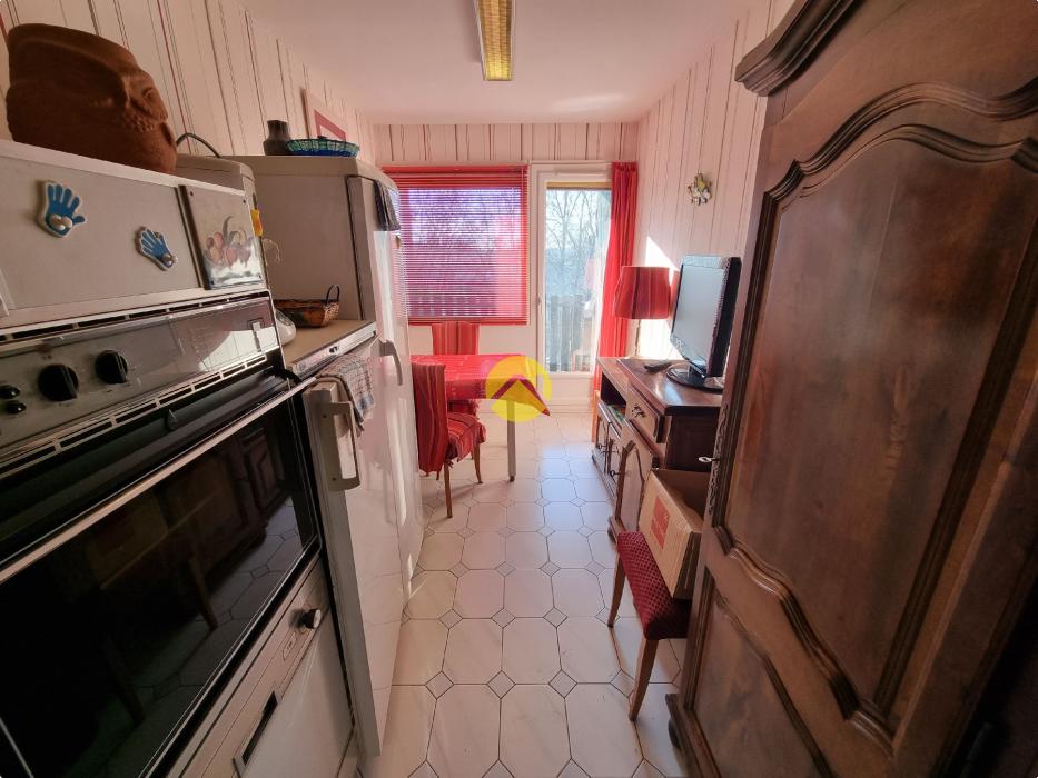 Appartement 80m².2 ch .garage
