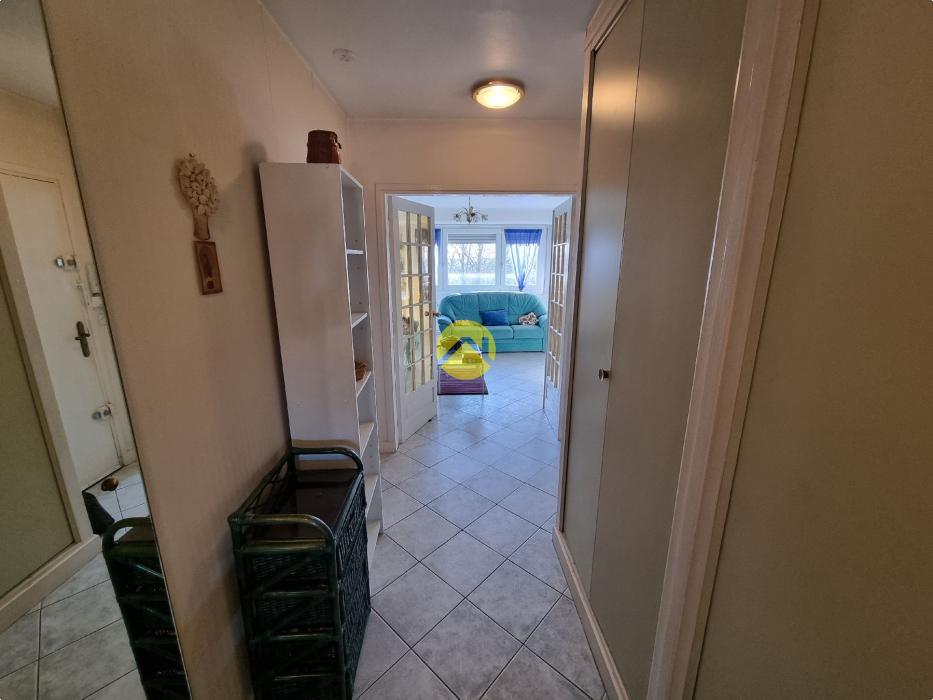 Appartement 80m².2 ch .garage