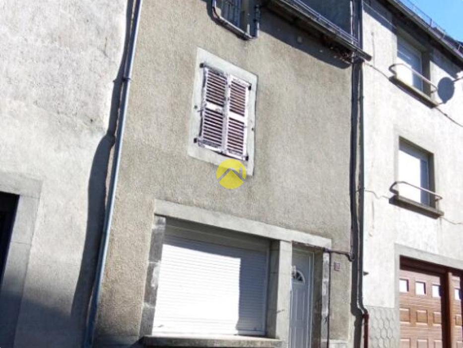 MAISON A RENOVER