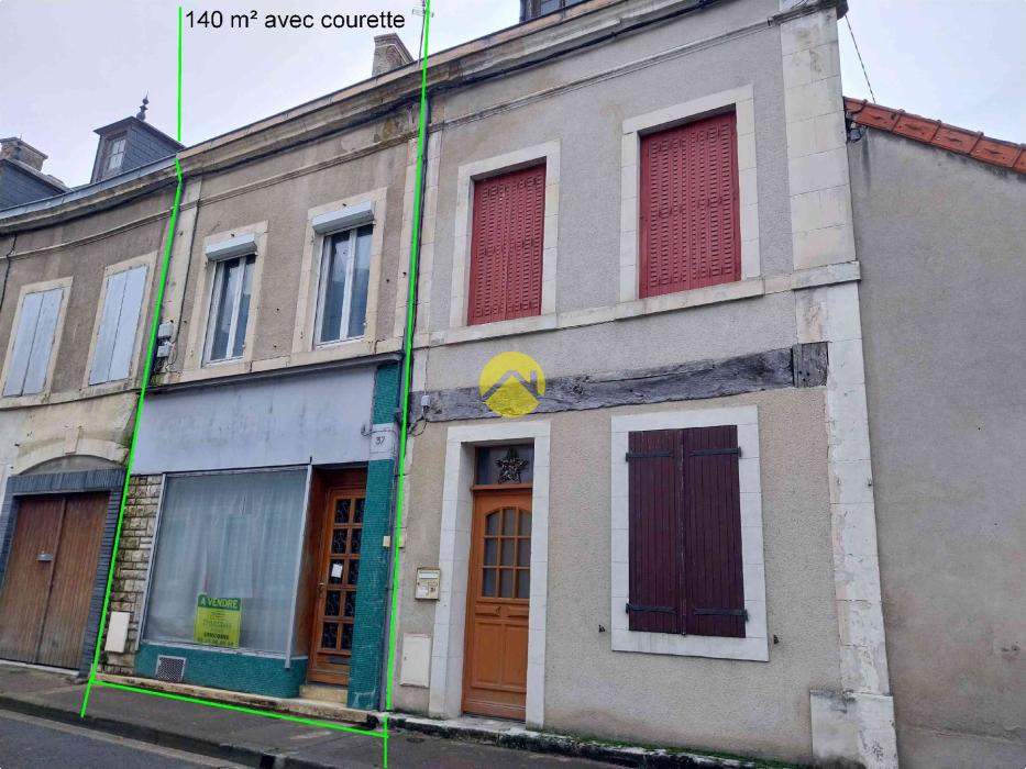 IMMEUBLE SUR SANCOINS