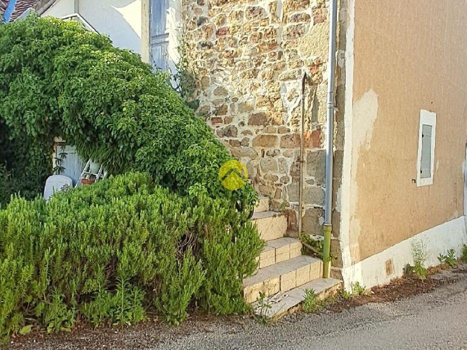 Proche de la forêt et du plan d'eau