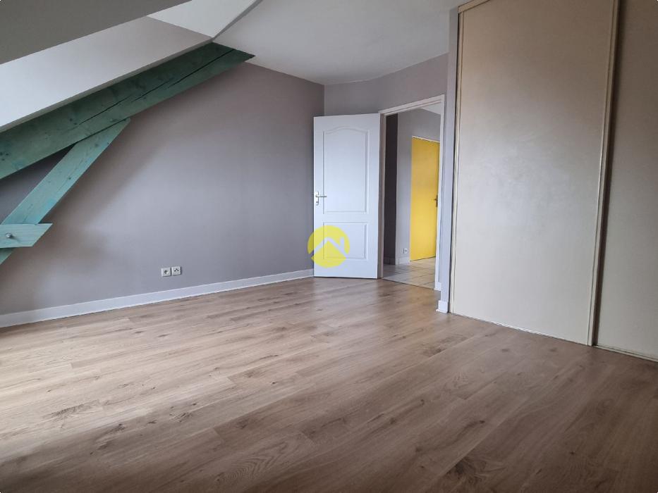 GRAND T2 AVEC PARKING ET ASCENSEUR
