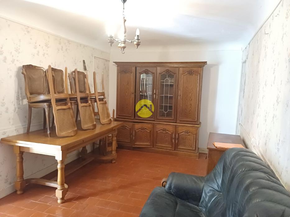 LONGERE - Terrain 7000 M2 (Rare)