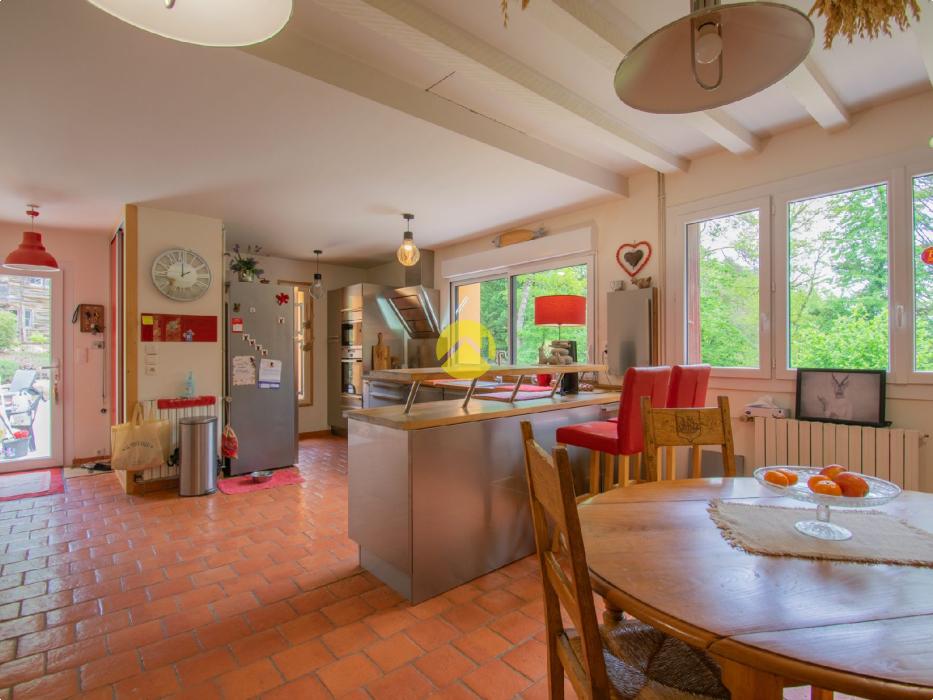 Magnifique maison sur 2.7Ha