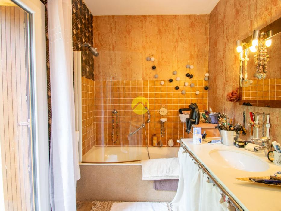Magnifique maison sur 2.7Ha