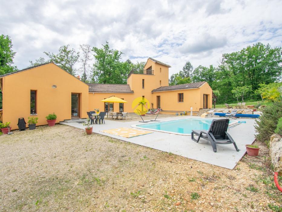 Magnifique maison sur 2.7Ha