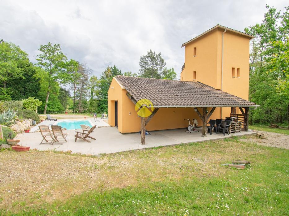 Magnifique maison sur 2.7Ha