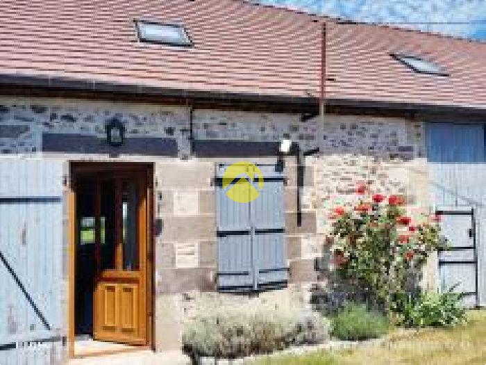 maison bord de route