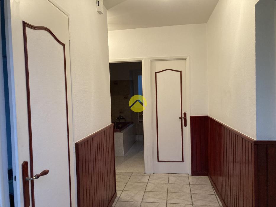 PROCHE AVORD MAISON 6 PIECES