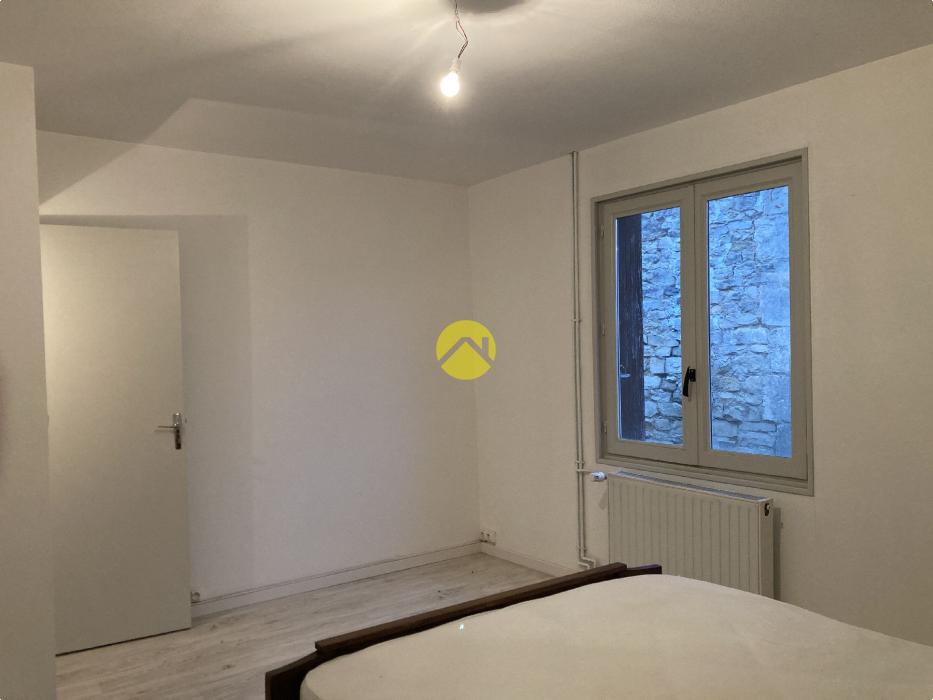PROCHE AVORD MAISON 6 PIECES