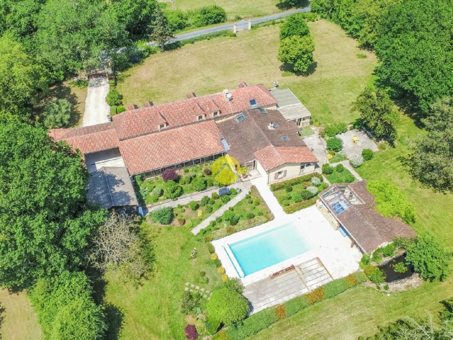 Magnifique longère 395m2 habitable