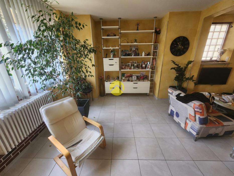 APPARTEMENT AVEC TERRASSE