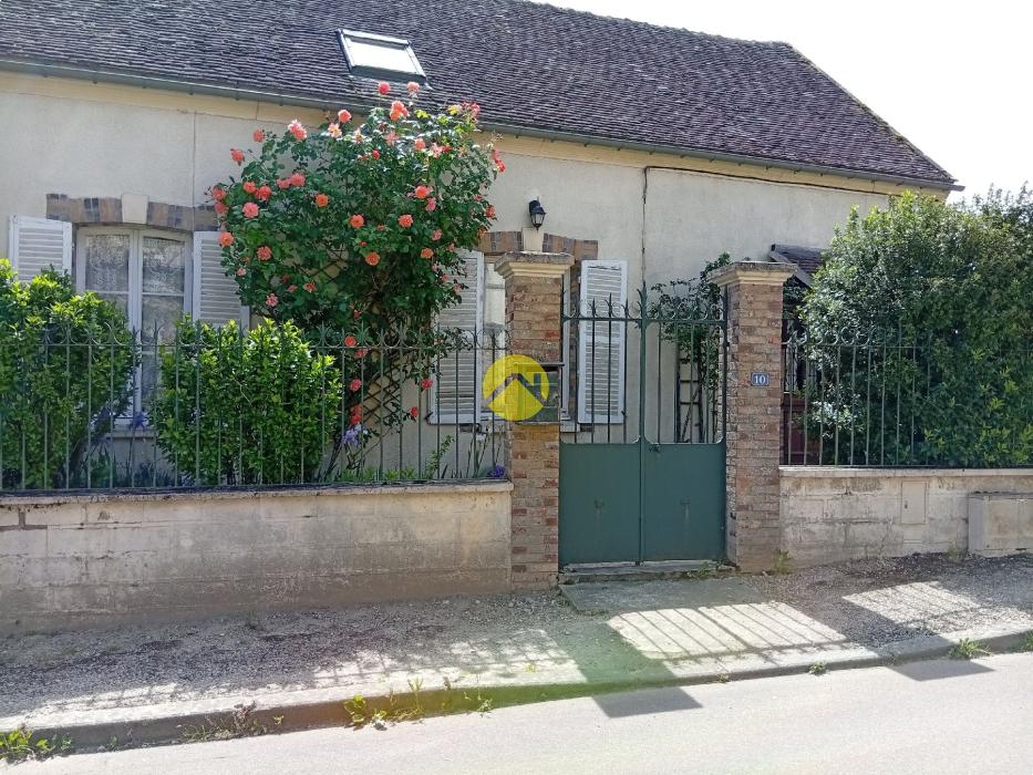Maison au coeur du village