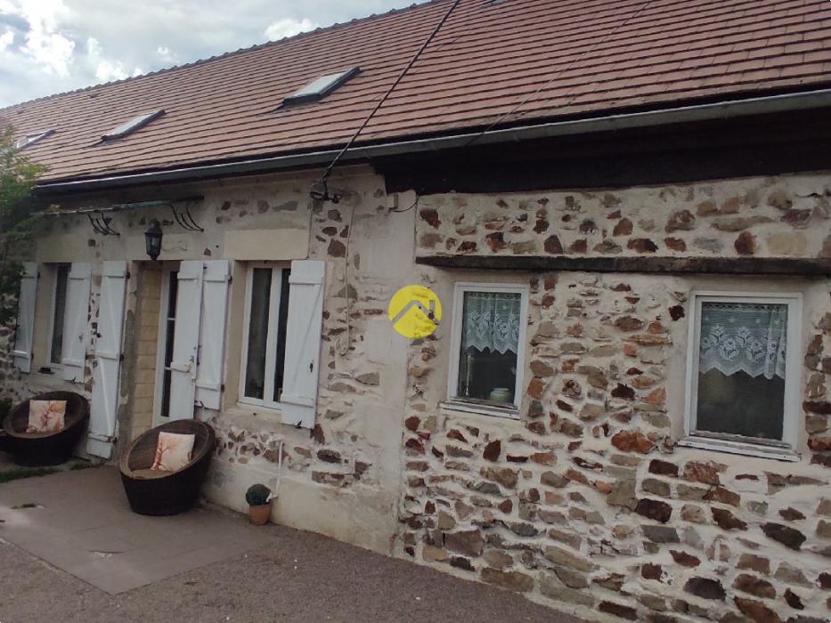 Jolie maison en pierres