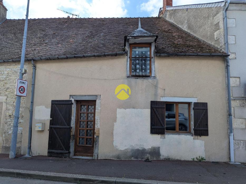 Maison de bourg.Potentiel 150m2