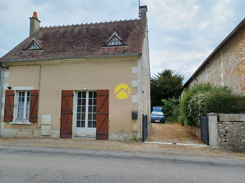CHARMANTE MAISON A LA CAMPAGNE