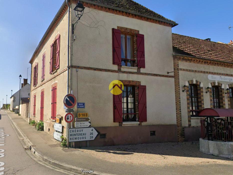 AU COEUR DU VILLAGE