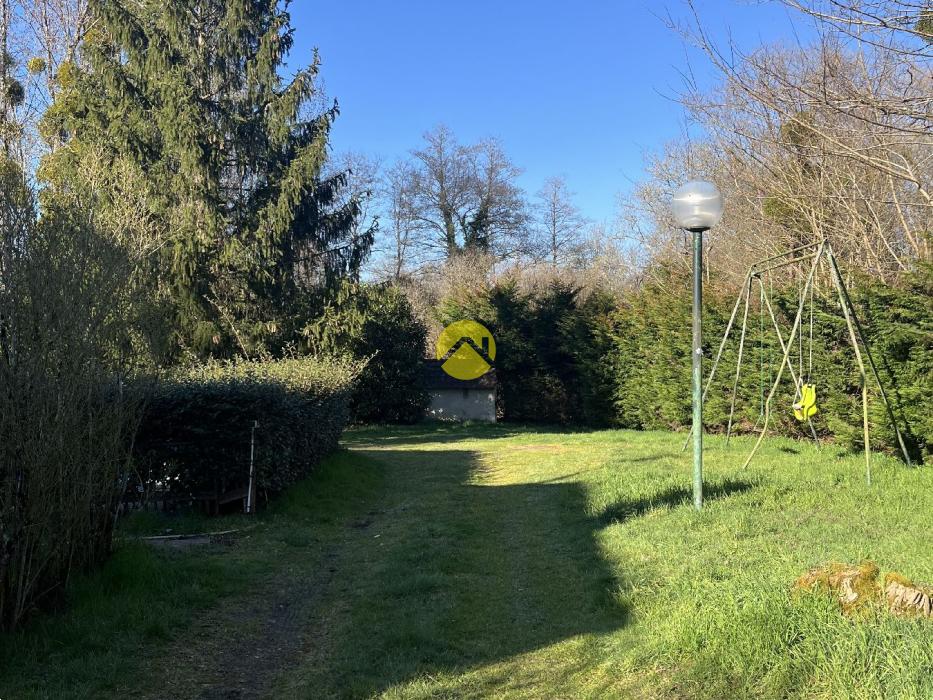 PROPRIETE SUR 2HA - ETANG - MAISON 