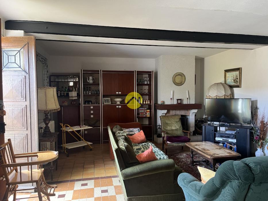 PROPRIETE SUR 2HA - ETANG - MAISON 