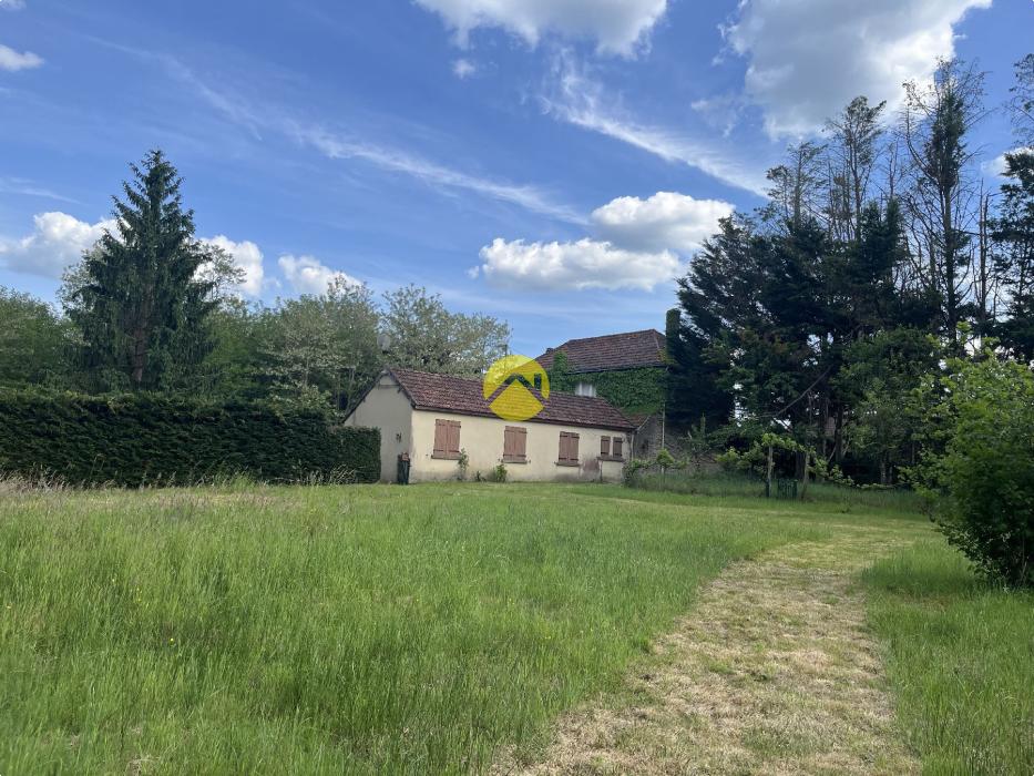 PROPRIETE SUR 2HA - ETANG - MAISON 