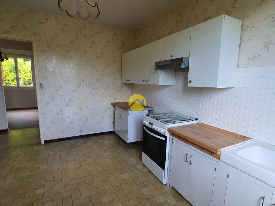 maison dans bourg thermal