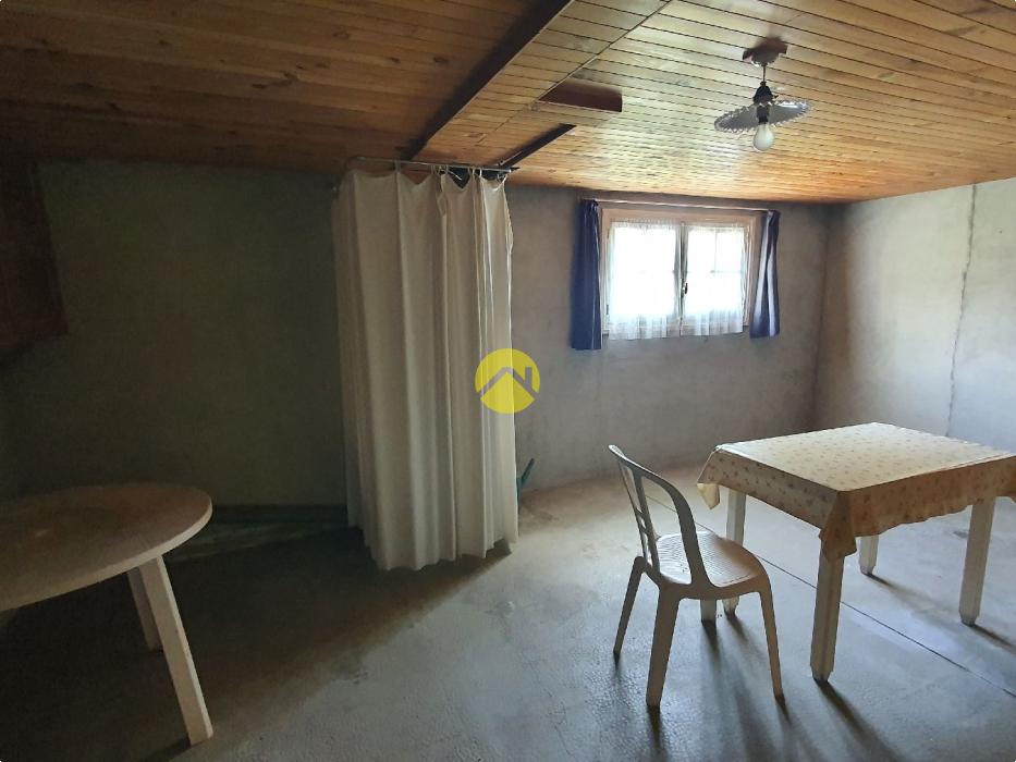 maison dans bourg thermal