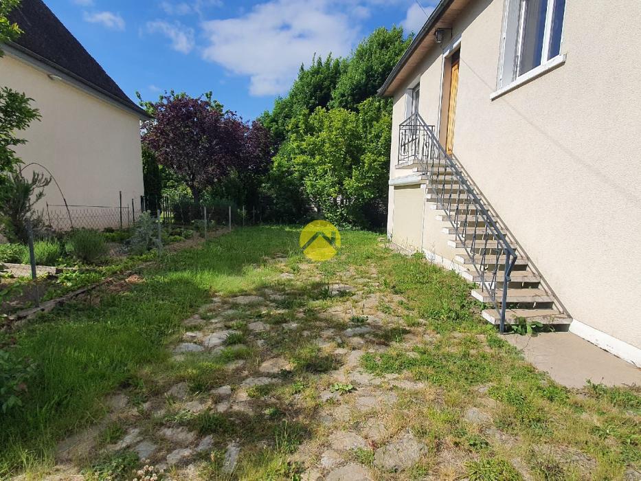 maison dans bourg thermal