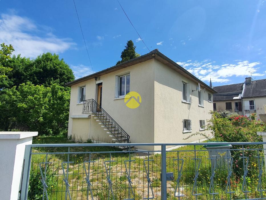 maison dans bourg thermal