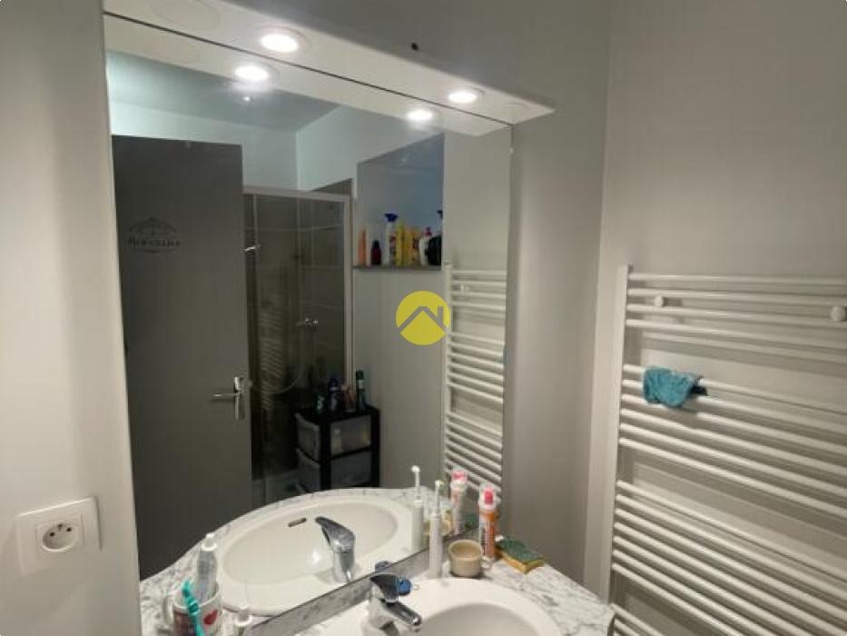 Maison avec 3 appartements