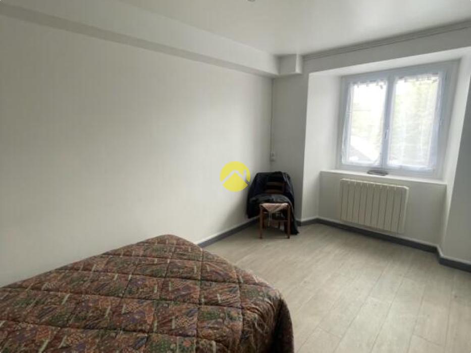 Maison avec 3 appartements