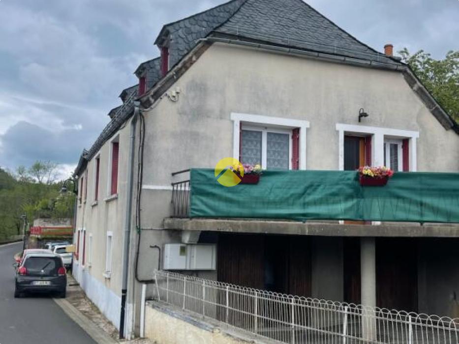 Maison avec 3 appartements