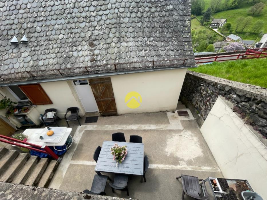 Maison avec 3 appartements