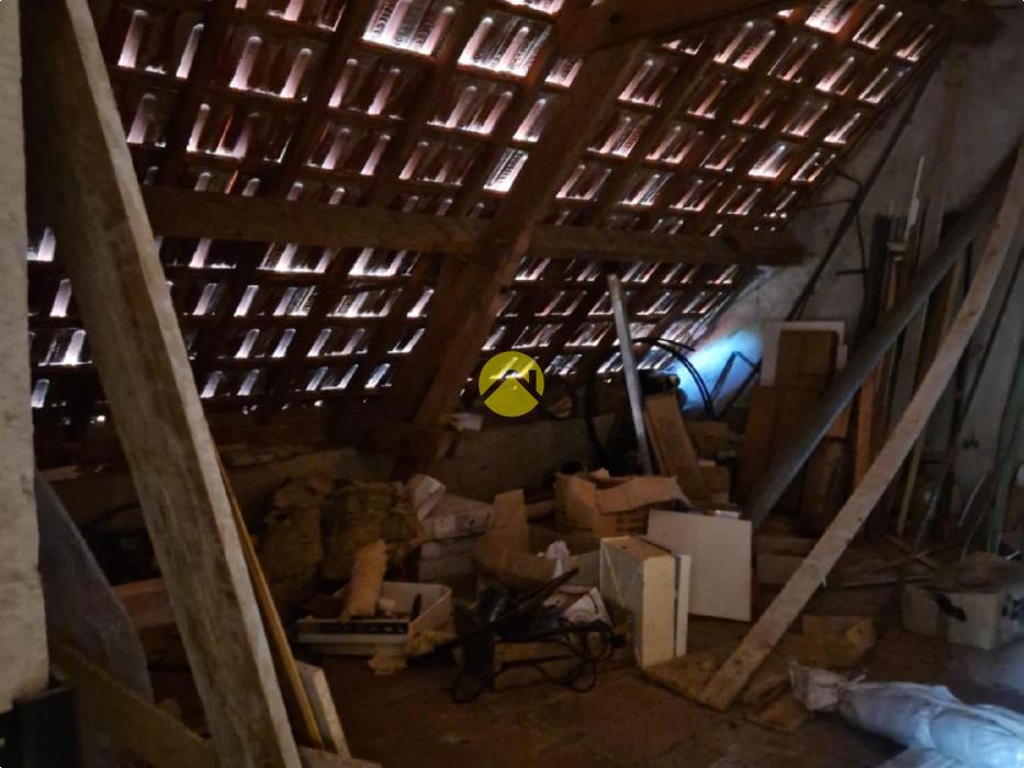 MAISON A FINIR DE RESTAURER 