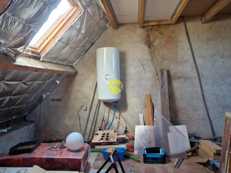 MAISON A FINIR DE RESTAURER 