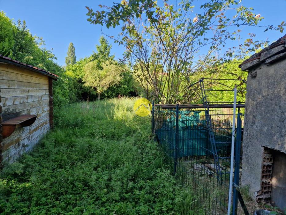 MAISON A FINIR DE RESTAURER 