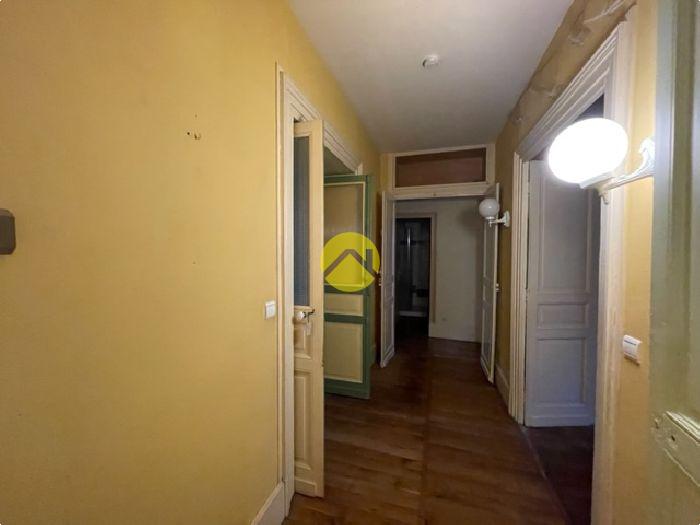APPARTEMENT CENTRE HISTORIQUE