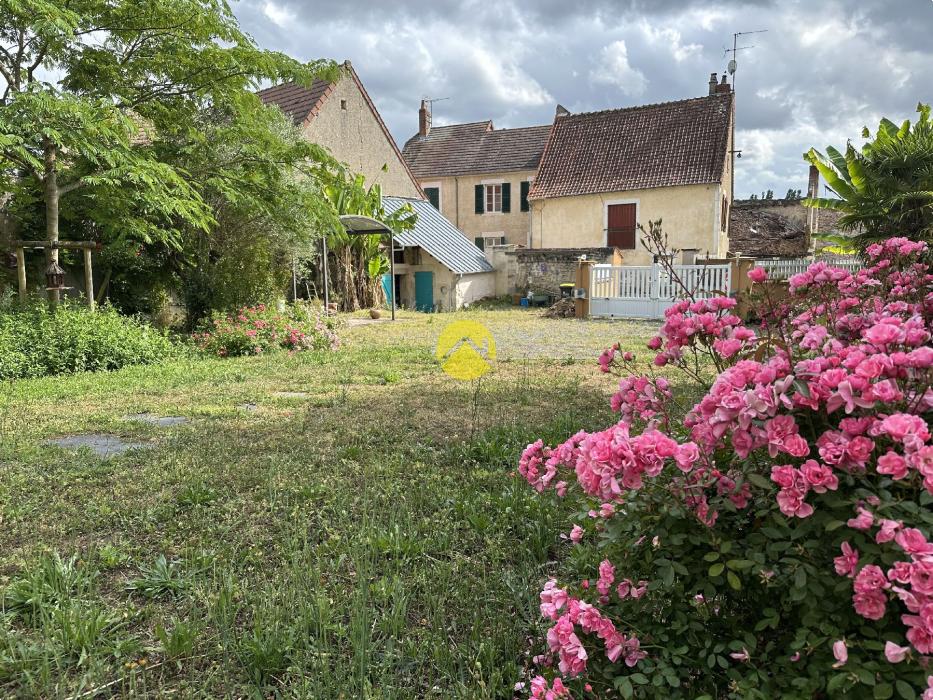 IMMEUBLE 3 LOGEMENTS AVEC TERRAIN