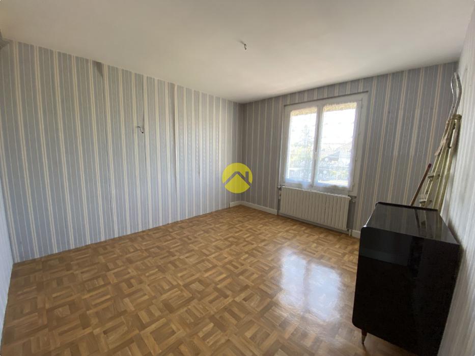 MAISON 80 m² 3 CHAMBRES