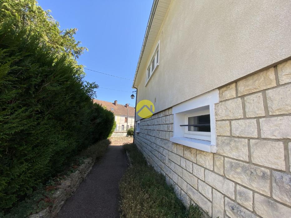 MAISON 80 m² 3 CHAMBRES
