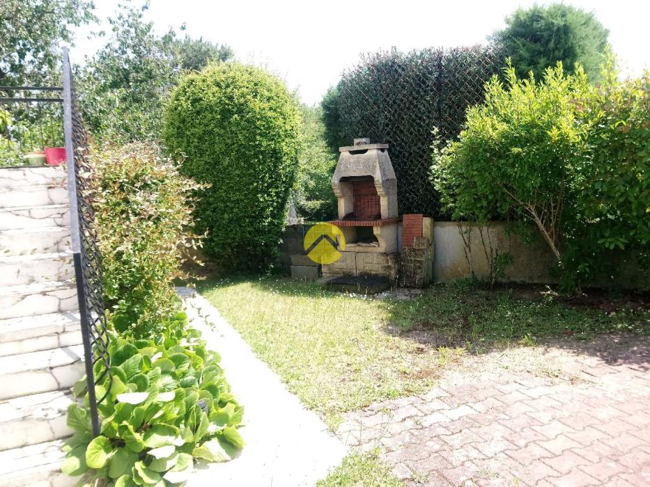JOLIE MAISON 