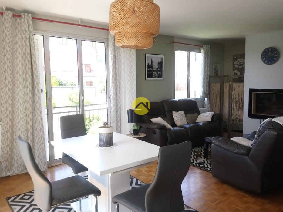JOLIE MAISON 